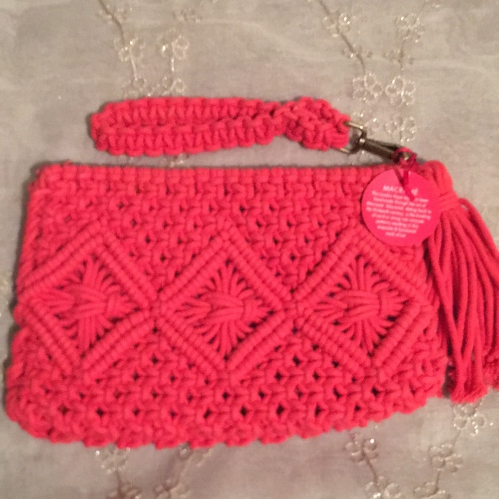 Wristlet NWT